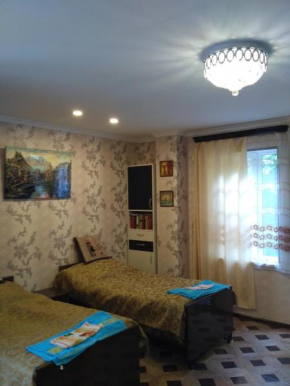 Отель Dadu's Apartment  Тбилиси